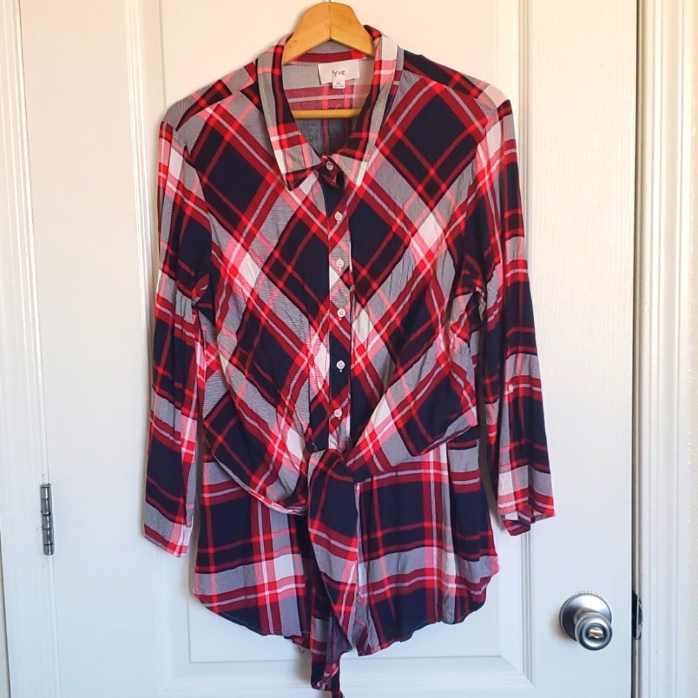 Fyve buttondown